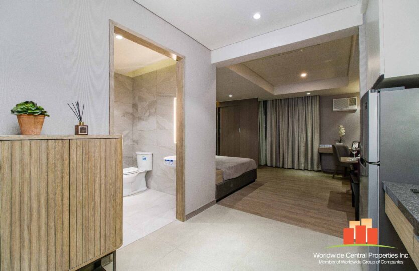 vitale-suites-bathroom 2