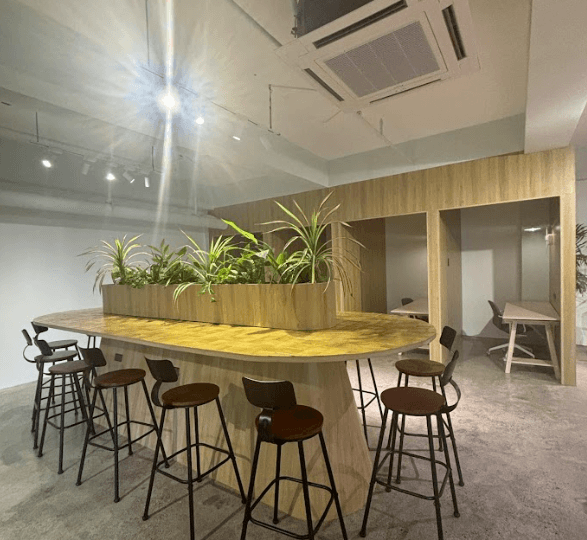 one garden residences coworking 4