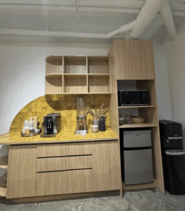 one garden residences coworking 5