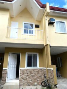 greenview homes front2