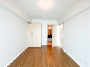 2BR Masters (En suite)
