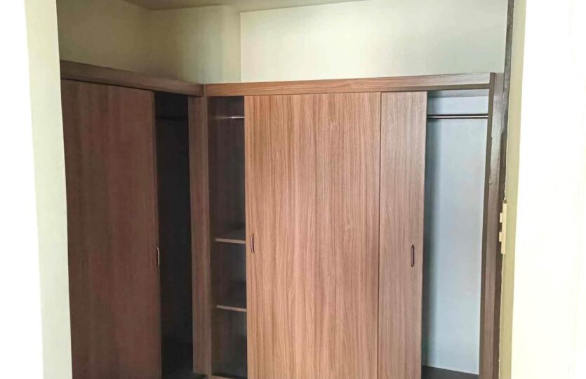 avalon closet