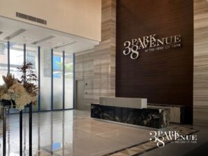38 Park Amenity Premiere lobby