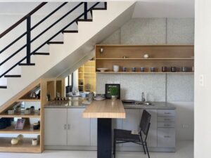 Serenis South kitchen
